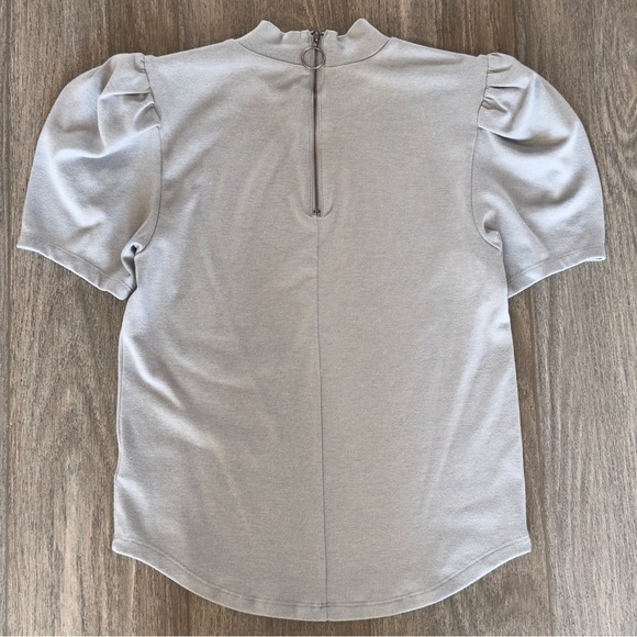 FREE PEOPLE PUFFY SLEEVE MOCK NECK Gray ZIPPER BACK TOP Size Small - Picture 2 of 10